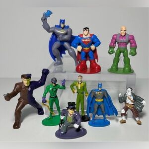 DC Comics Super Heroes Mini Figures/Cake Toppers